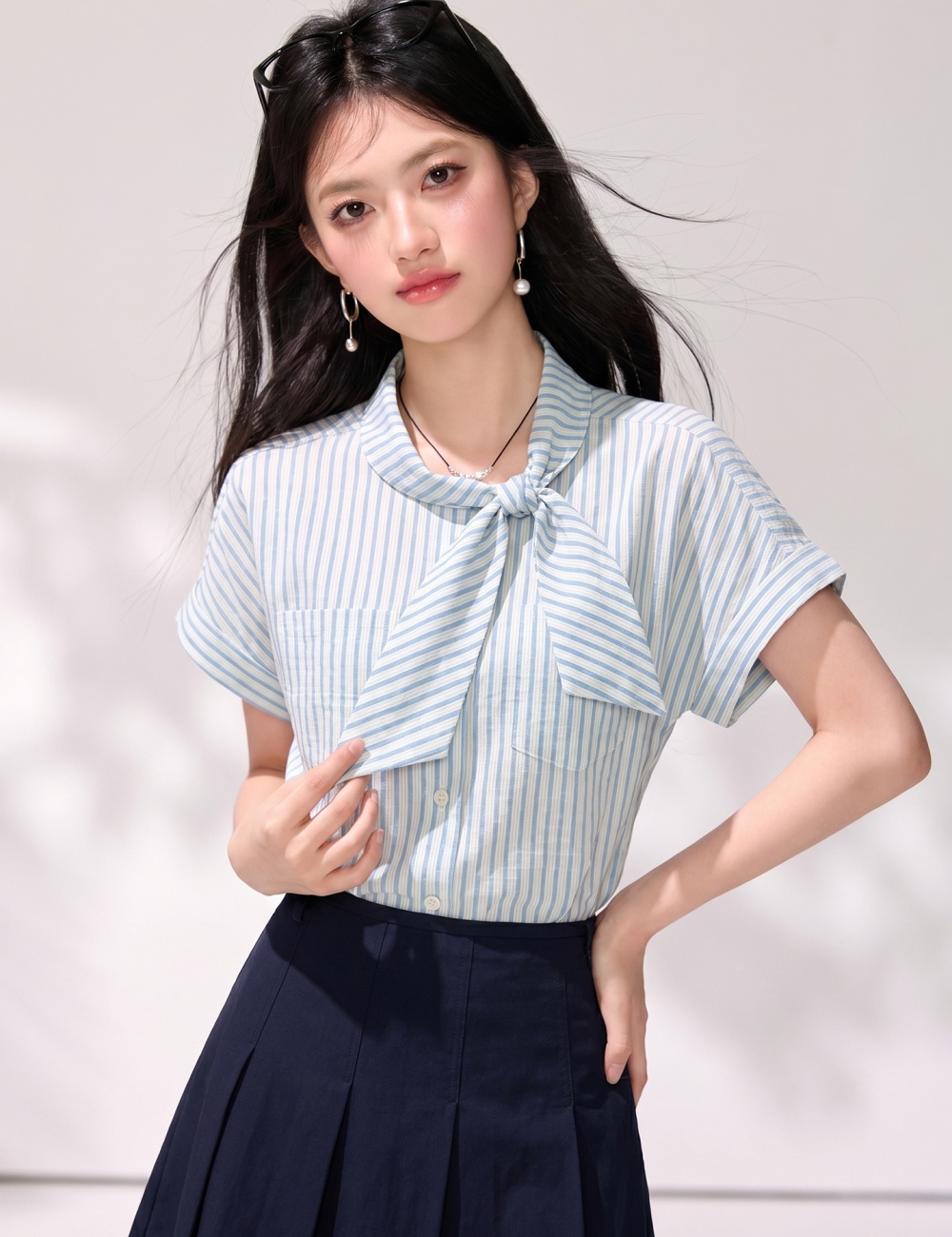 Stripe retro asymmetry collar placket shirt