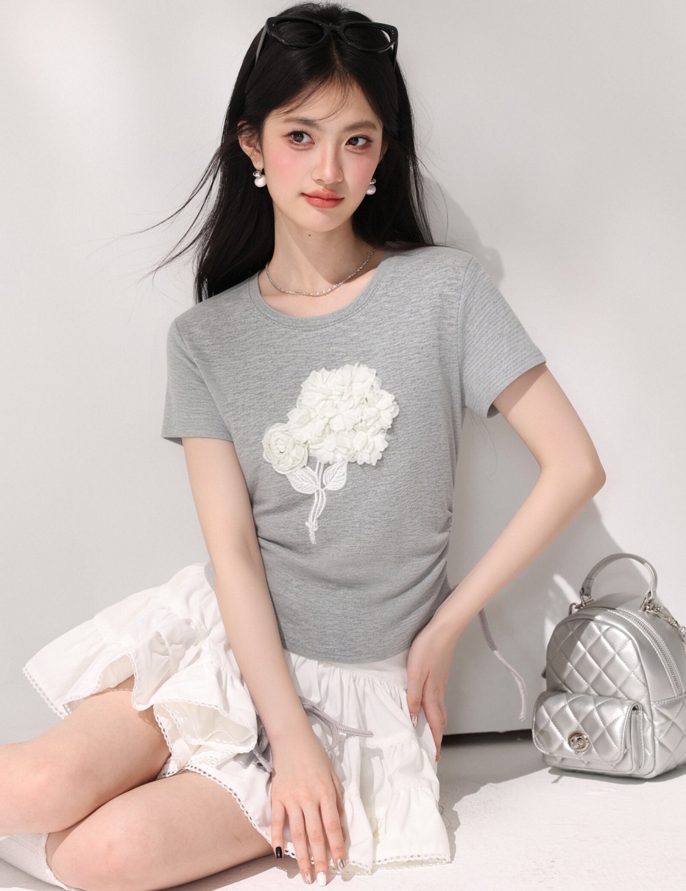 Stereoscopic round neck T-shirt short sleeve fold small shirt