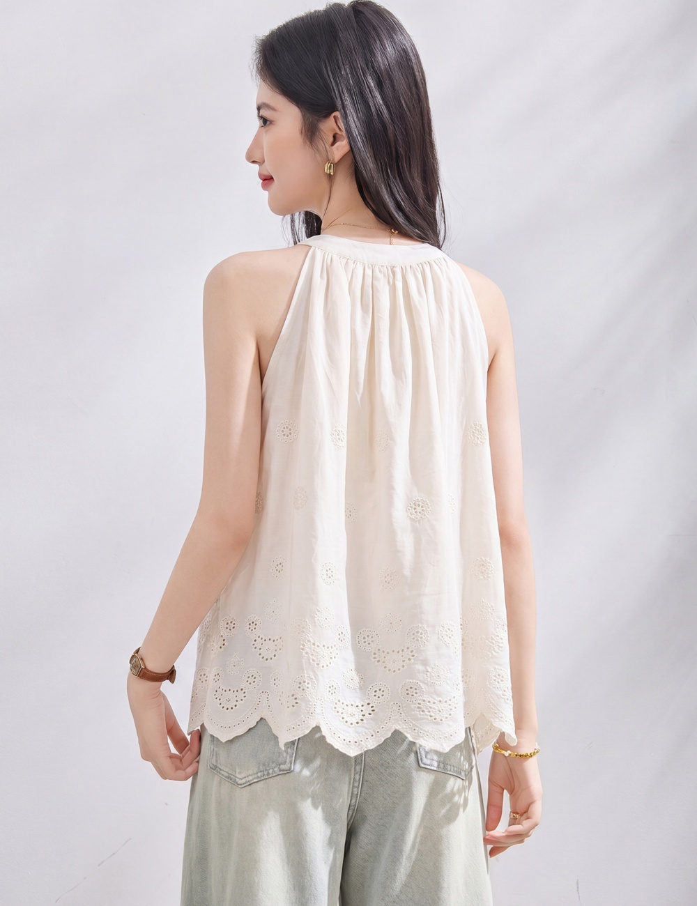 Summer sleeveless shirt round neck small shirt for women