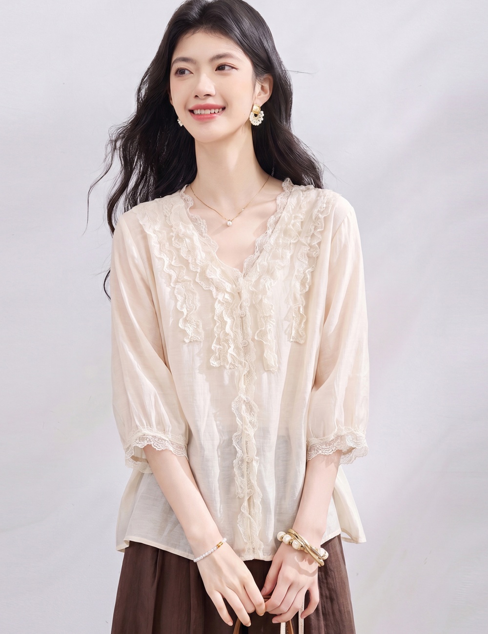 V-neck fungus summer small shirt long sleeve lace tops for women