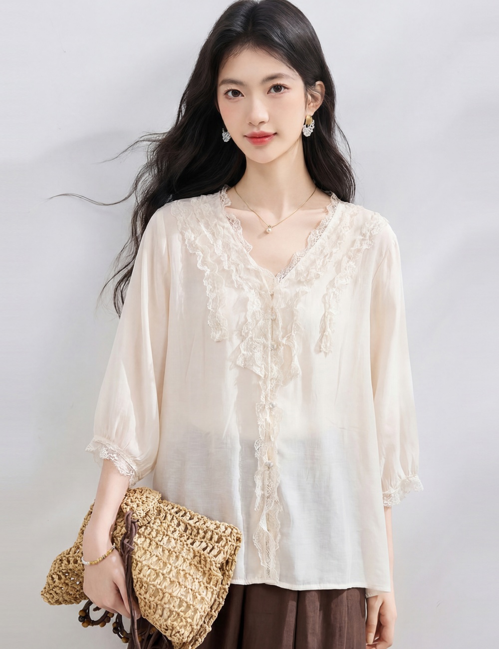 V-neck fungus summer small shirt long sleeve lace tops for women