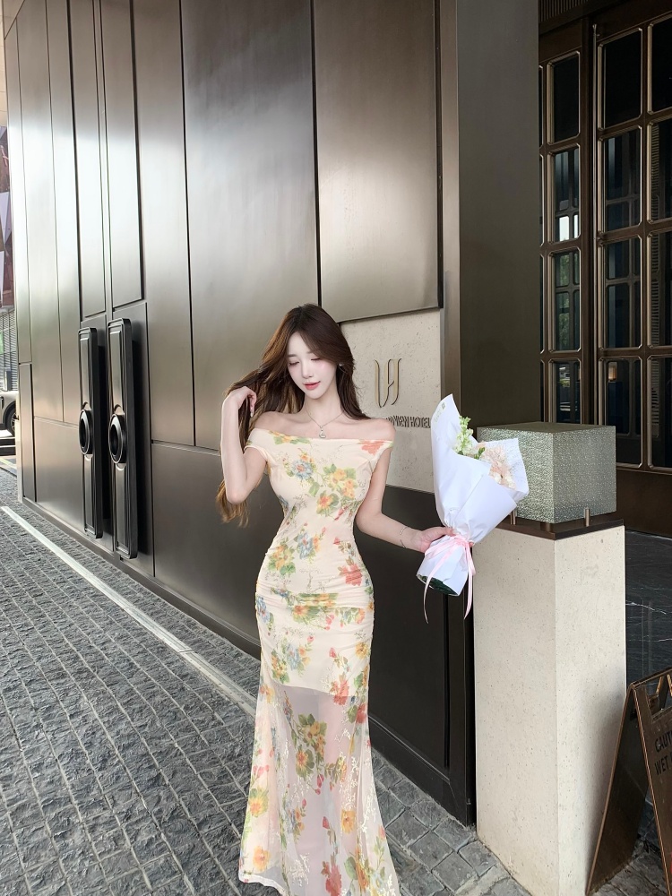 Pinched waist floral dress package hip vacation long dress
