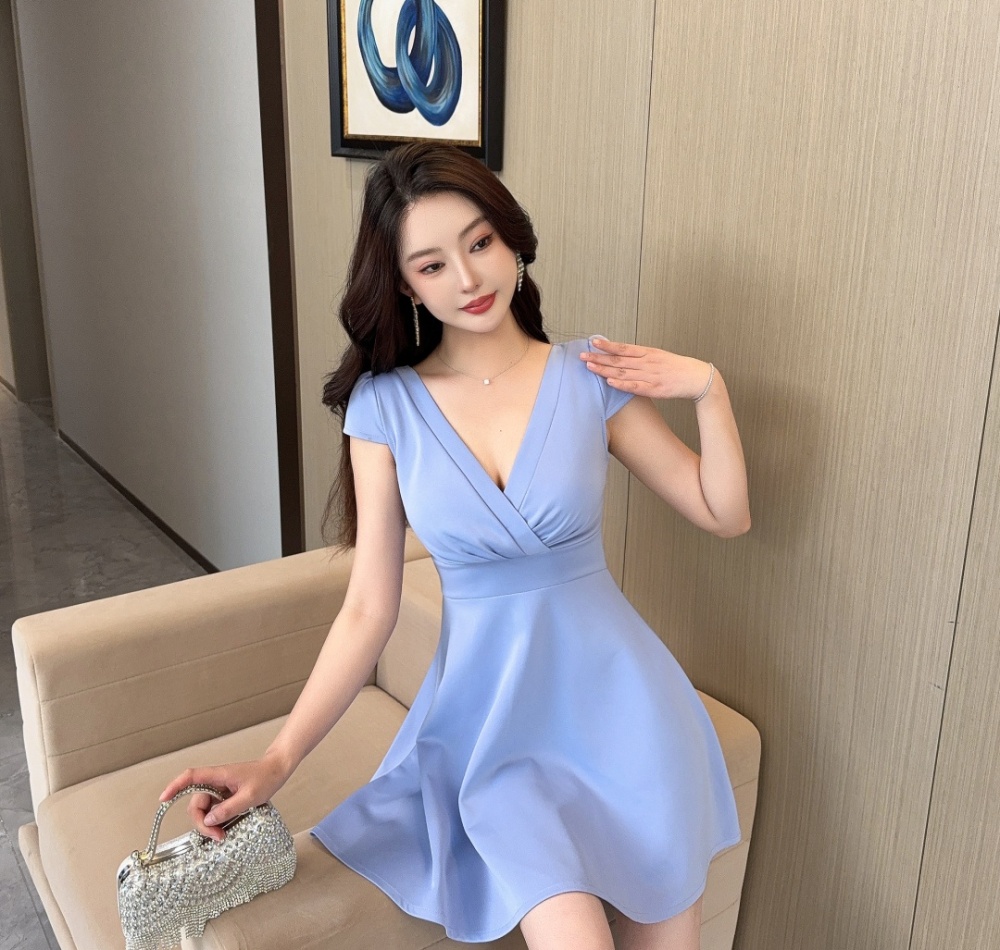 V-neck tight pinched waist short sleeve sexy low-cut dress