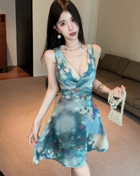 V-neck niche dress summer blooming vest for women