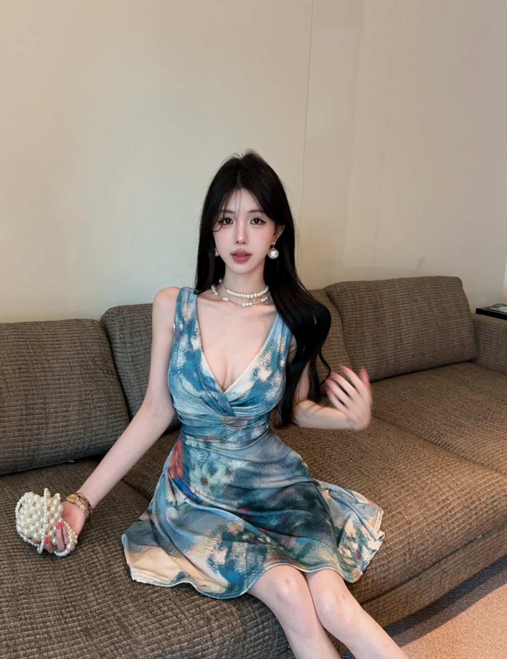 V-neck niche dress summer blooming vest for women
