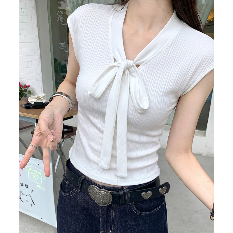 Slim white frenum hollow V-neck tops for women