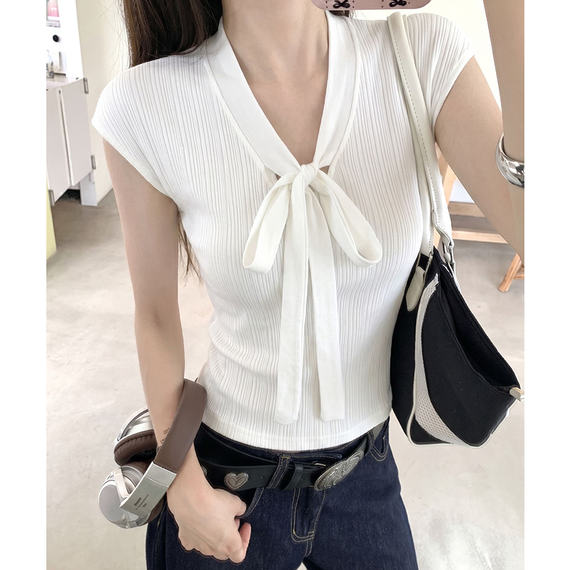 Slim white frenum hollow V-neck tops for women