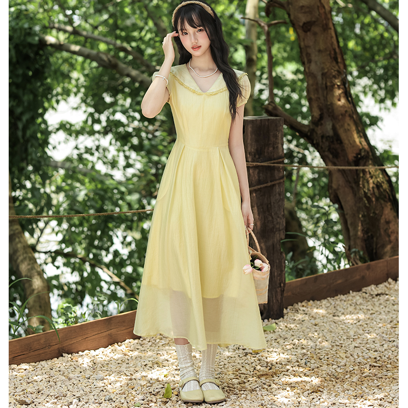 Lapel France style yellow generous dress for women
