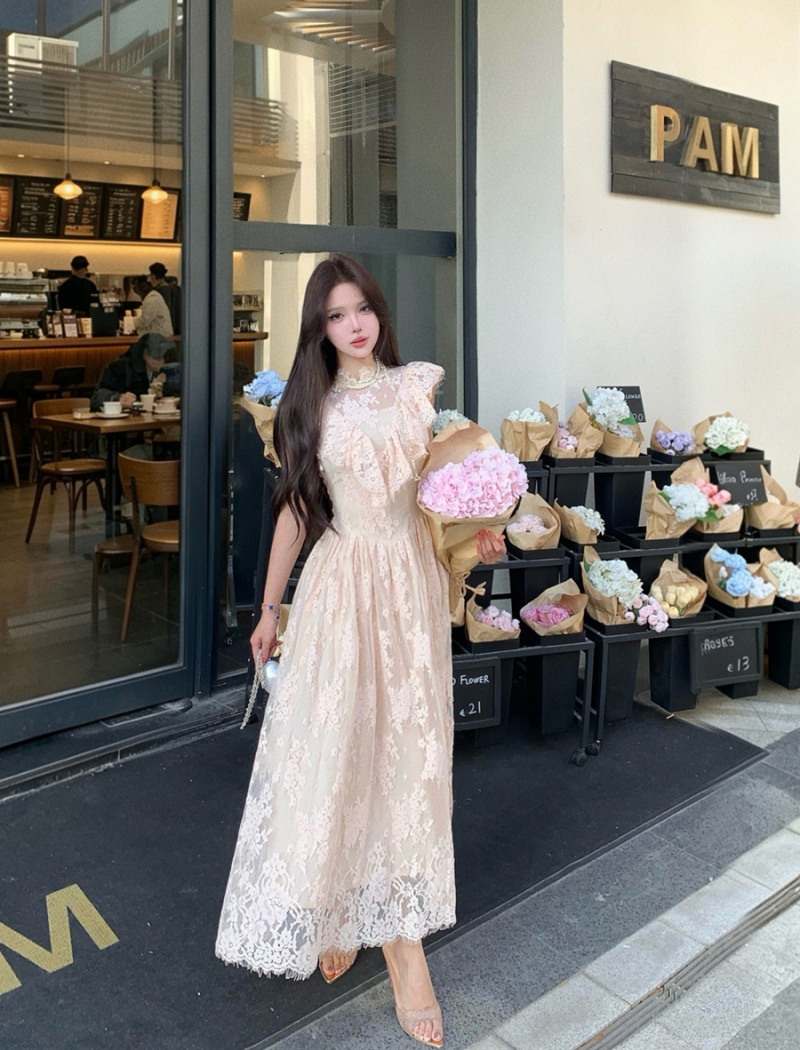 Lace sexy pinched waist dress vacation slim long dress for women