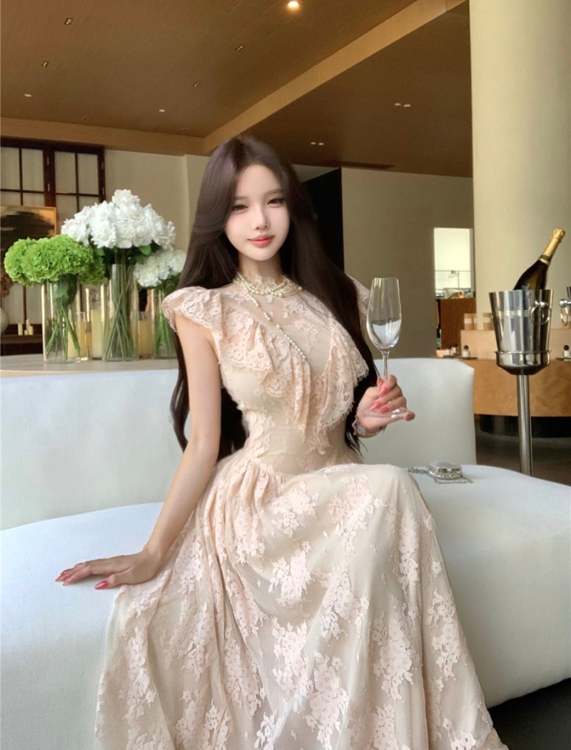 Lace sexy pinched waist dress vacation slim long dress for women