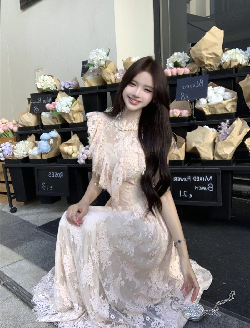 Lace sexy pinched waist dress vacation slim long dress for women