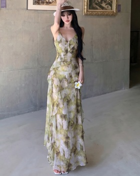 V-neck vacation retro long dress sling seaside pinched waist dress