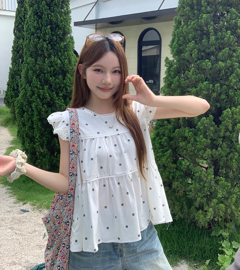 Polka dot round neck doll shirt Korean style slim tops