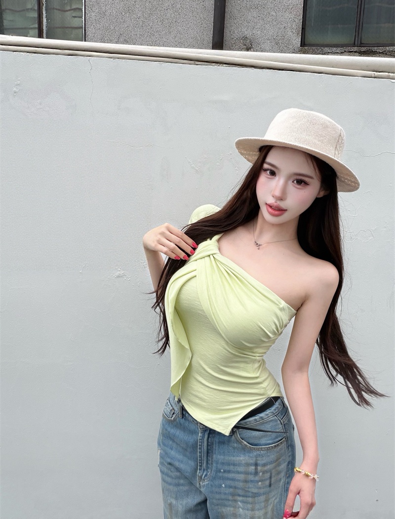 Streamer long irregular shoulder tops