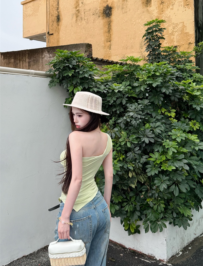 Streamer long irregular shoulder tops