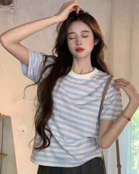 Round neck short embroidery T-shirt summer slim stripe tops