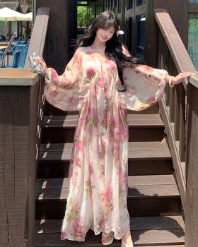Seaside vacation tender floral loose V-neck dress for women