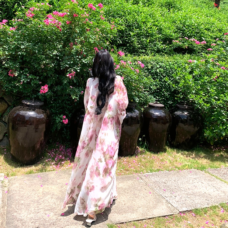 Seaside vacation tender floral loose V-neck dress for women