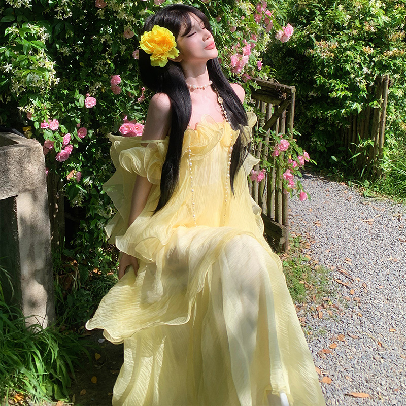 Vacation lady lotus leaf edges stereoscopic dress