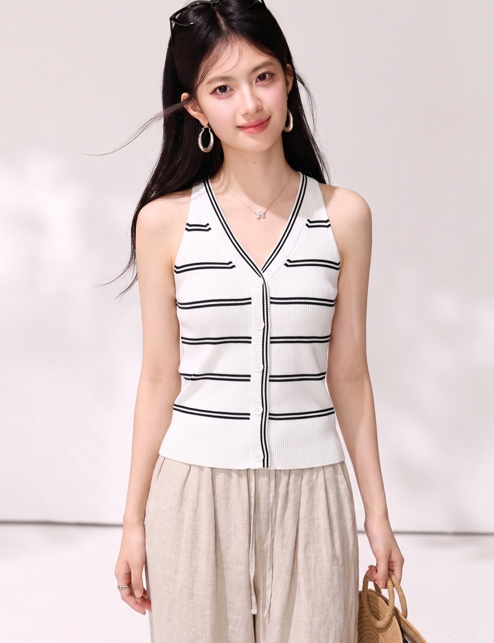 Buckle slim elasticity sweater V-neck ice silk vest for women