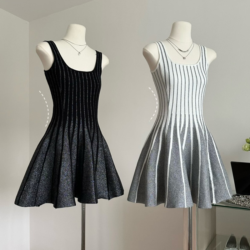 Temperament France style T-back vertical stripes dress