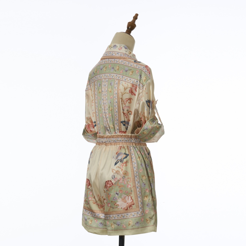 Temperament drawstring shirt loose lapel shorts a set