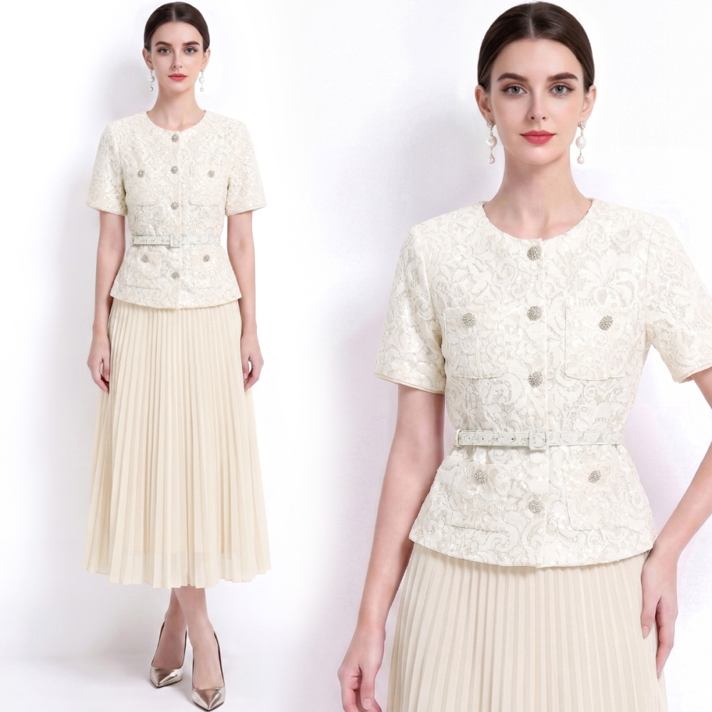 Round neck chanelstyle with belt pleated slim dress for women