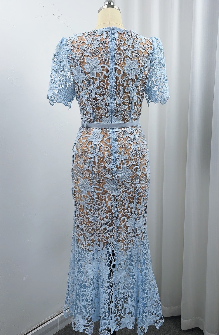 Short sleeve temperament Hepburn style slim hollow dress
