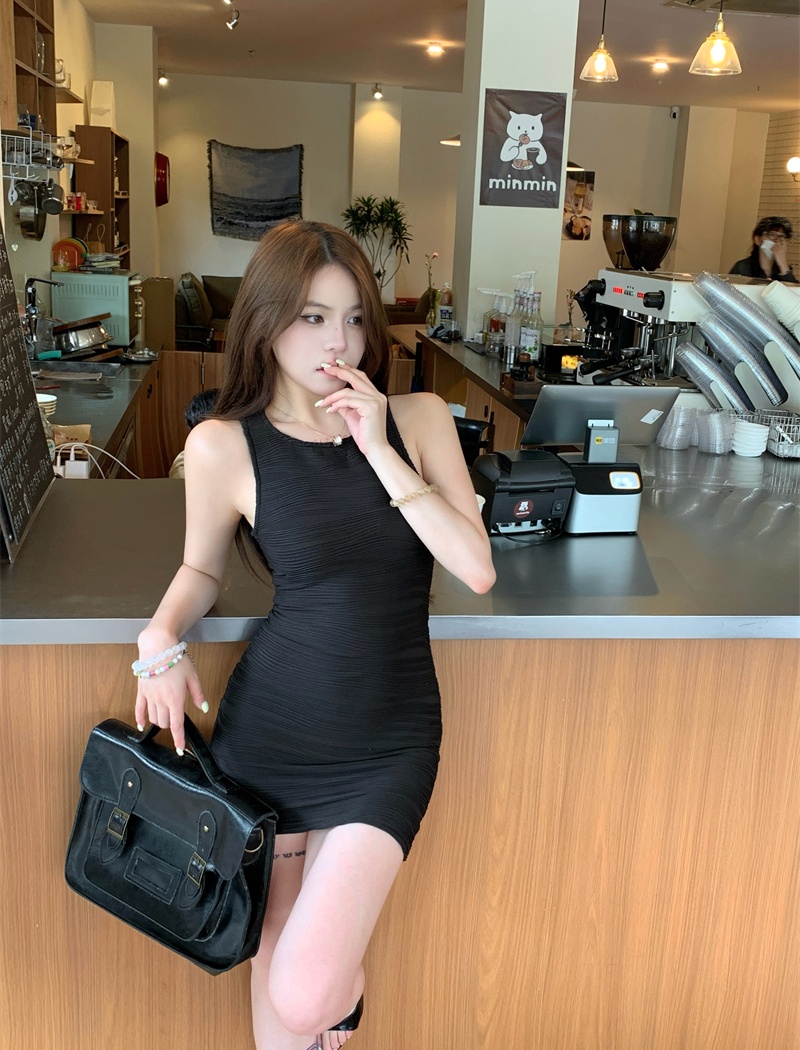 Knitted T-back pinched waist sleeveless dress