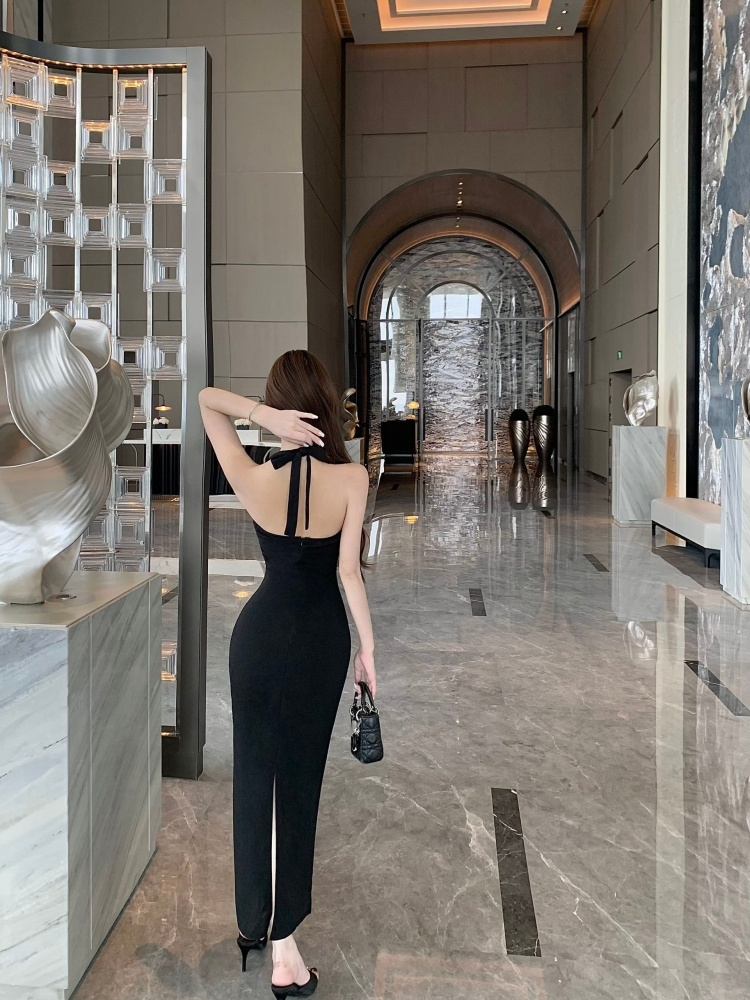 Sling V-neck package hip halter black sexy dress for women