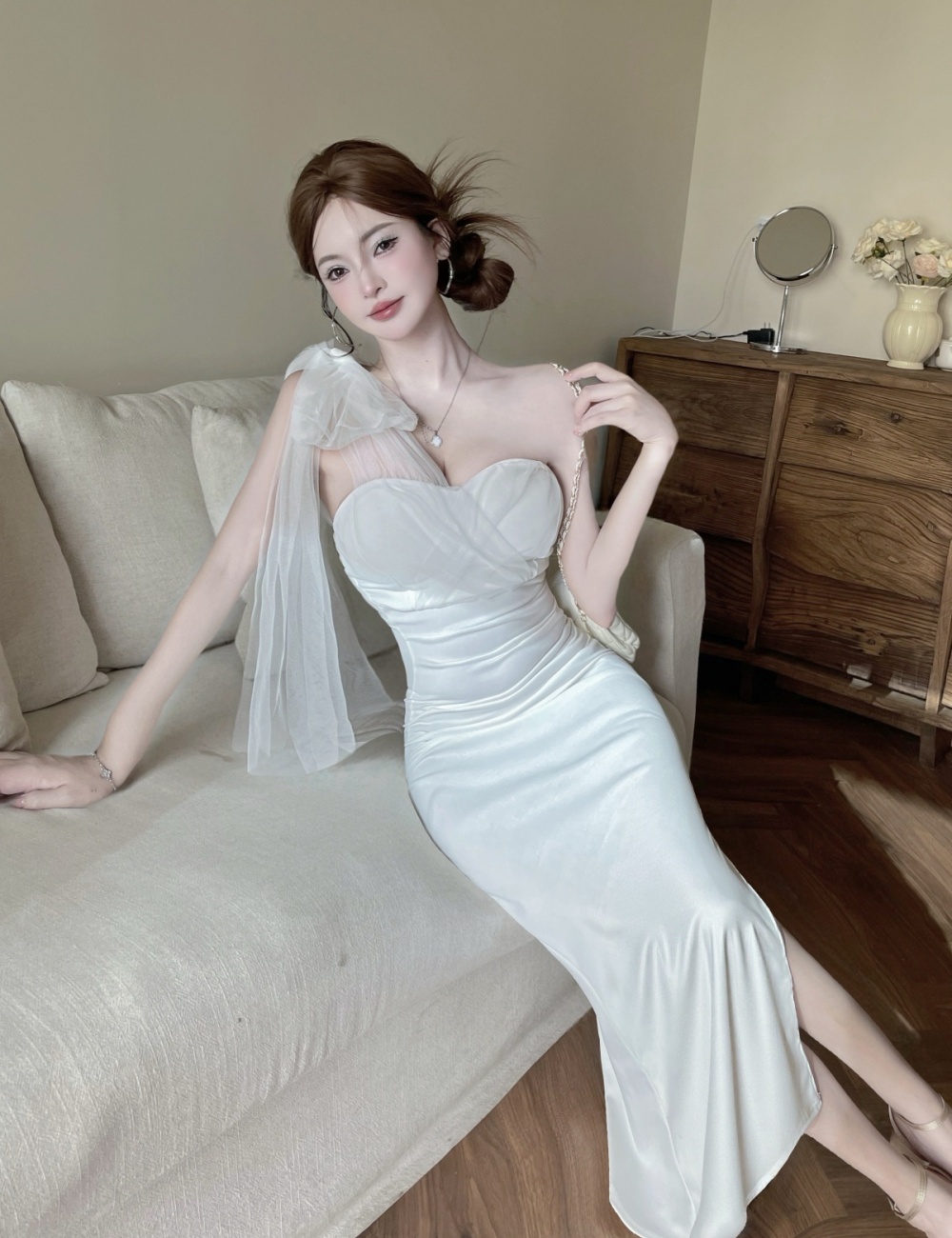 Light temperament long fold gauze dress for women