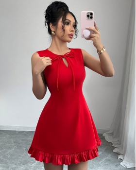 Slim mixed colors round neck lotus leaf edges bow dress