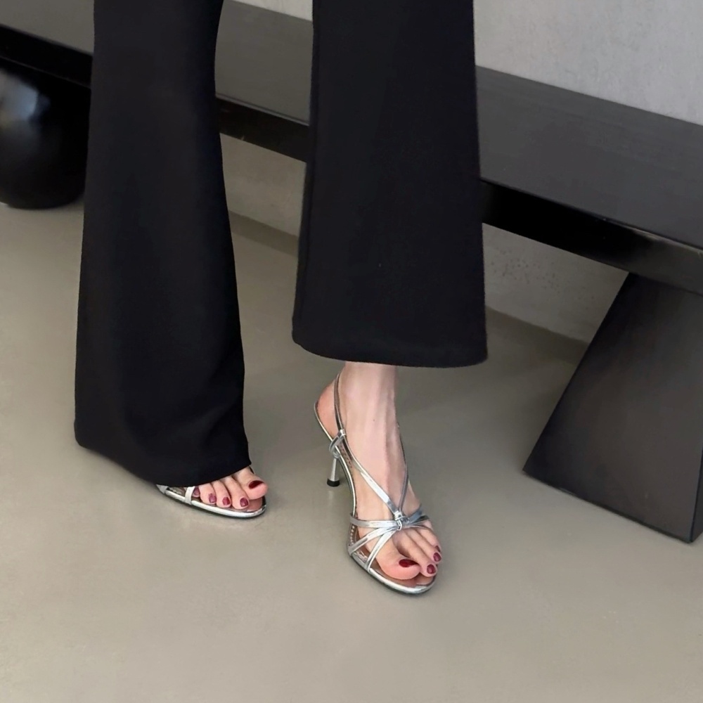 High-heeled fine-root low vacation sandals