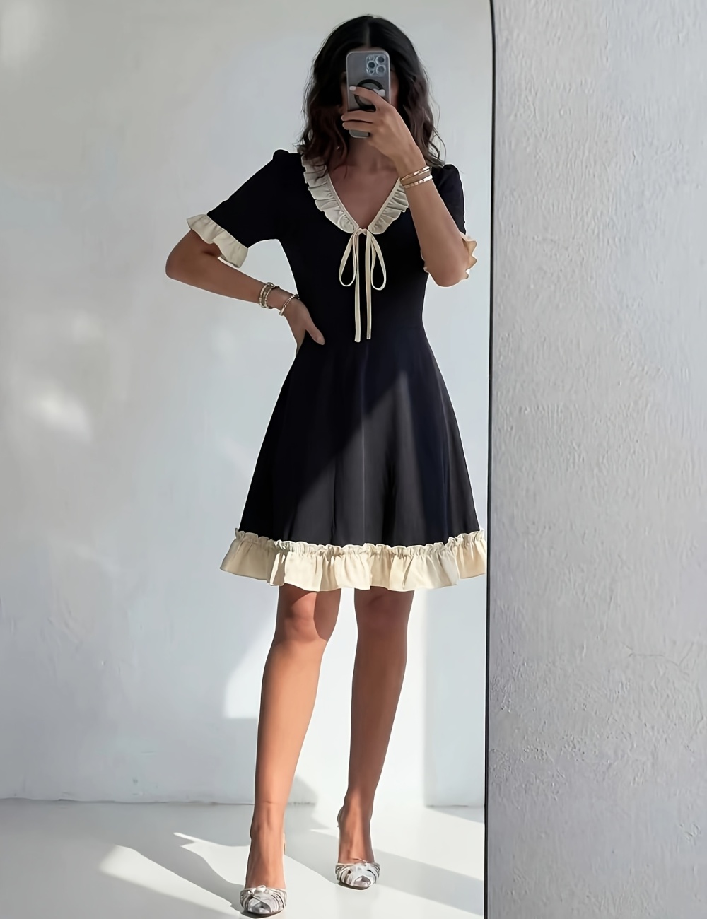 V-neck romantic mixed colors A-line frenum dress