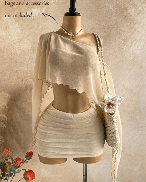 Long sleeve perspective skirt sloping shoulder tops