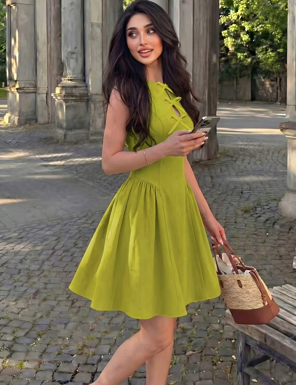 Round neck elegant short sleeveless bow dress