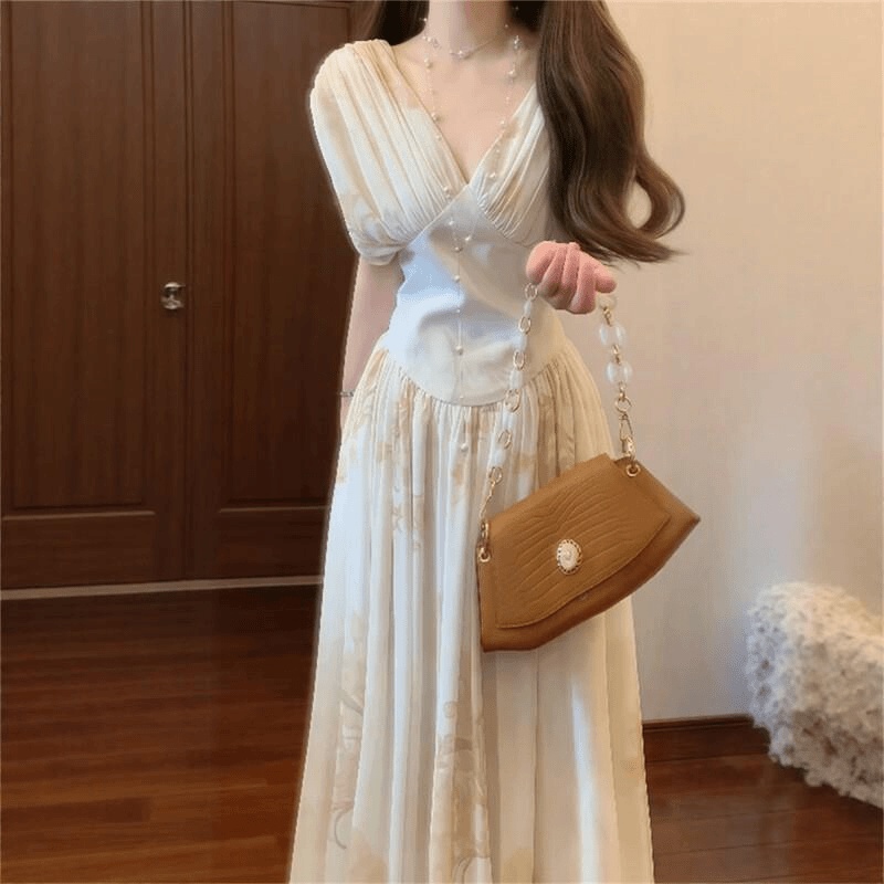 Casual V-neck elegant big skirt retro pinched waist fold dress