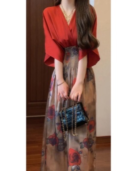 Summer vacation painting Thailand dress