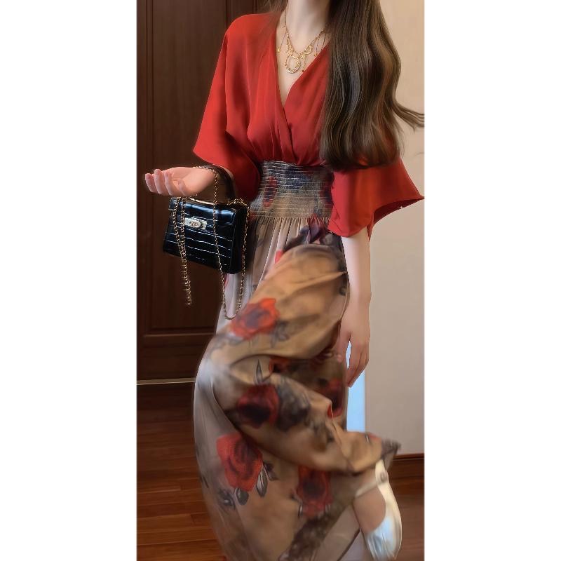 Summer vacation painting Thailand dress