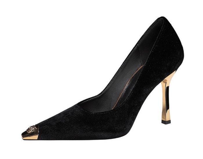 Metal plush stilettos European style pointed shoes
