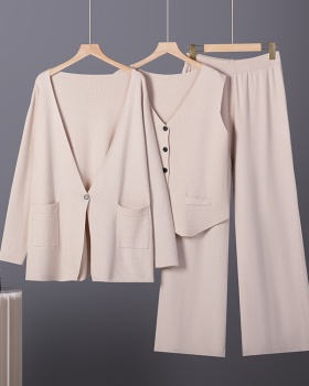 Wears outside waistcoat Casual sweater 3pcs set