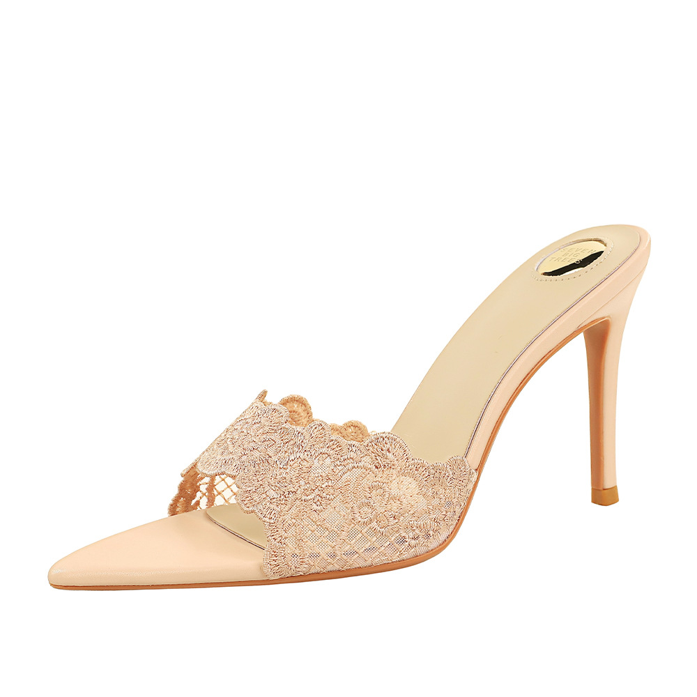 Pointed sexy slippers wears outside lazy shoes for women