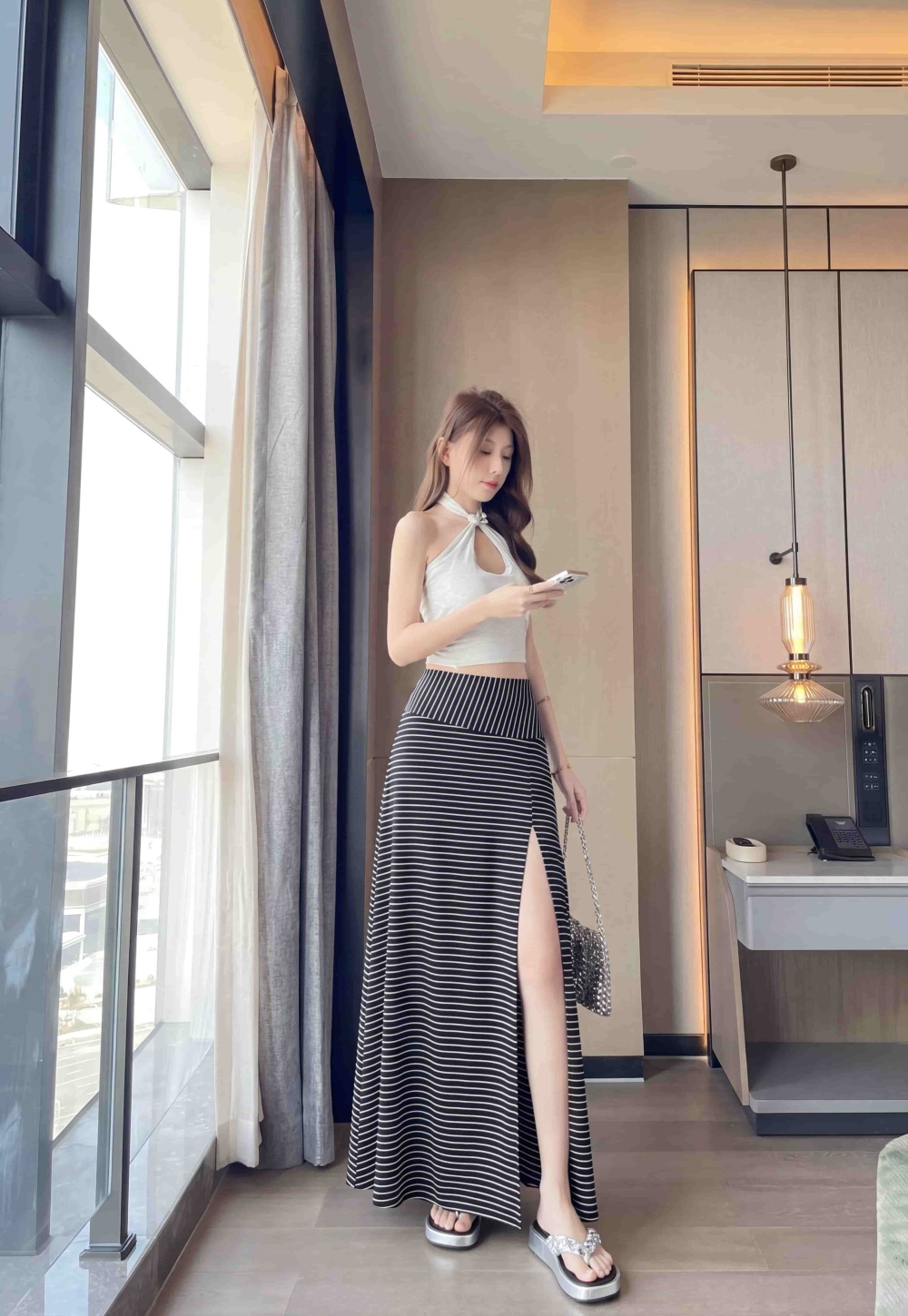 Stripe irregular Western style high waist gray long skirt