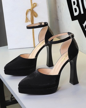 European style thick ladies sandals pointed banquet platform