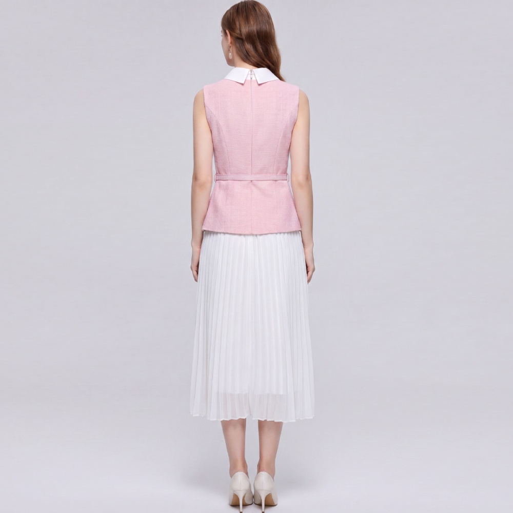 Cstand collar with belt sleeveless light luxury dress
