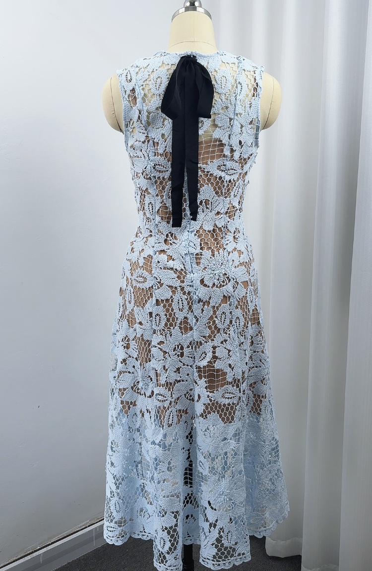 Sleeveless simple long dress hollow round neck dress