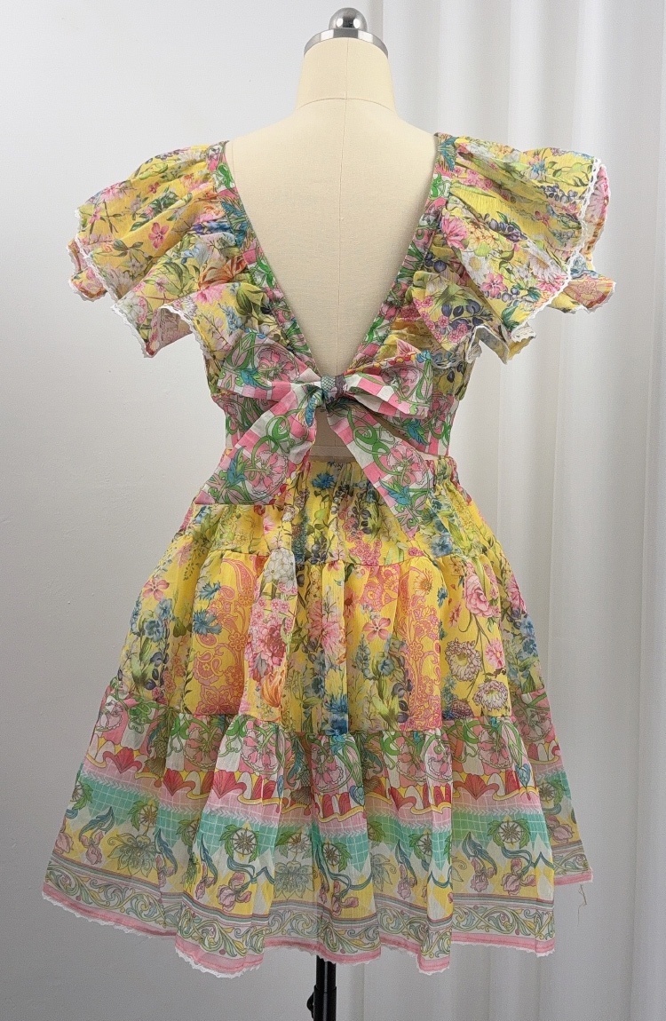 Vacation lotus sleeve dress V-neck temperament T-back