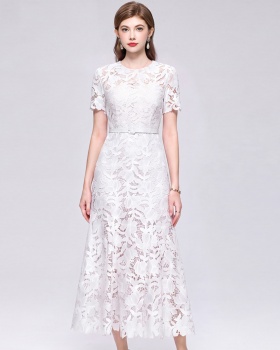 Slim temperament inside the ride hollow France style dress