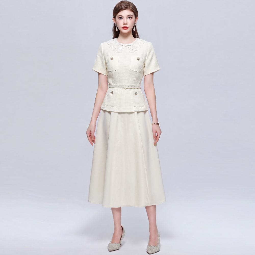 Round neck apricot France style Pseudo-two with belt dress