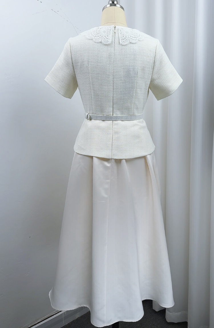Round neck apricot France style Pseudo-two with belt dress